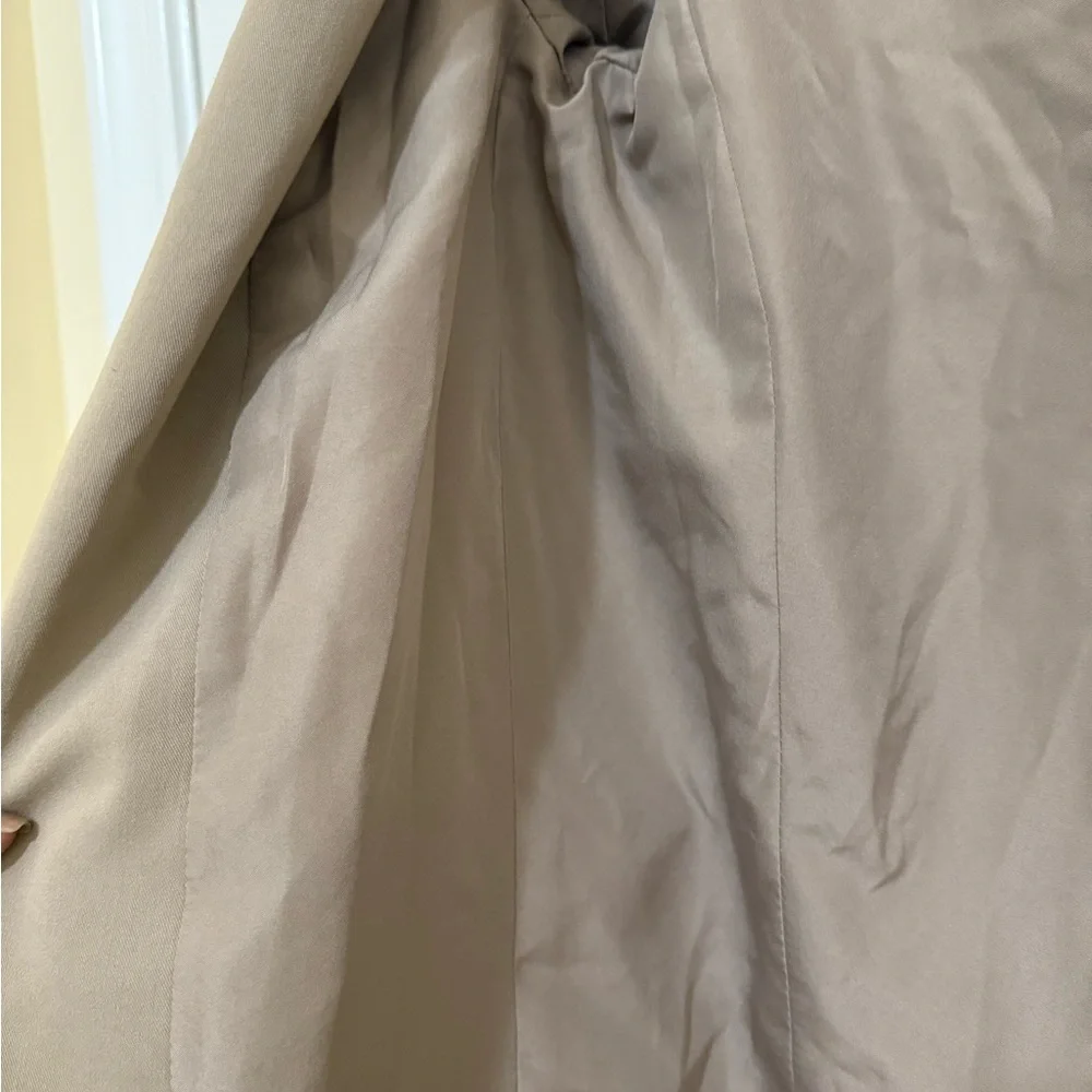 H&M Classic Beige Blazer - Picture 11 of 11